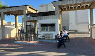 Imóvel 3093856 ['8787714517856'] - ['AVENIDA PRESIDENTE VARGAS,N. 415 APTO. 301 BL 10B, PARQUE PECUARIA - CEP: 28053-100, CAMPOS DOS GOYTACAZES - RIO DE JANEIRO'] ['Parque Pecuaria'] - ['Campos dos Goytacazes']/['RJ'] - 1