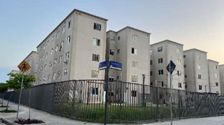Imóvel 2981556 ['8787716720730'] - ['RUA LOLITA RODRIGUES,N. 285 APTO. 207 BL 10, GUARATIBA - CEP: 23036-061, RIO DE JANEIRO - RIO DE JANEIRO'] ['Guaratiba'] - ['Rio de Janeiro']/['RJ'] - 1