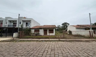 Imóvel 2977256 [''] - ['Rua Elídio Pozza (antiga Rua 22), 223 (Lt. 01 da qd. 500), Casa nº 01, Bairro Porto Quinze - Encantado/RS'] [''] - ['Encantado']/['RS'] - 1