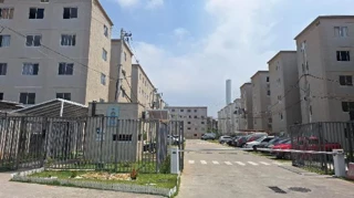 Imóvel 2820357 ['8787718258510'] - ['AV MARLENE CUNHA (ANT AV CANAL DO RIO QUITUNGO),N. 400 APTO. 201 BL 10, BRAS DE PINA - CEP: 21215-395, RIO DE JANEIRO - RIO DE JANEIRO'] ['Brás de Pina'] - ['Rio De Janeiro']/['RJ'] - 1