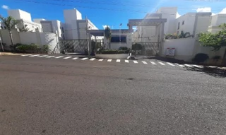 Imóvel 2702757 ['8787709253218'] - ['AVENIDA JOSE MIGUEL ARABE,N. 823 APTO. 403 BL 20 VG 271, LOTEAMENTO RESERVA USHUAIA - CEP: 38082-504, UBERABA - MINAS GERAIS'] ['Paraíso'] - ['Uberaba']/['MG'] - 1