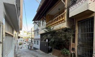 Imóvel 2540657 ['IDR186320'] - ['Rua Antonio Rodrigues Lomeu, n°59, Apartamento 001, Edifício Residencial Casadei, Petrina, Manhuaçu, MG, 36900-052'] [''] - ['Manhuaçu']/['MG'] - 1