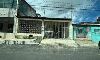 Imóvel 2721558 ['1444417133440'] - ['RUA SOLDADO JOAO FERREIRA,N. 26 CONJ LOURIVAL BATISTA, NOVO PARAISO - CEP: 49000-000, ARACAJU - SERGIPE'] ['Novo Paraíso'] - ['Aracaju']/['SE'] - 1