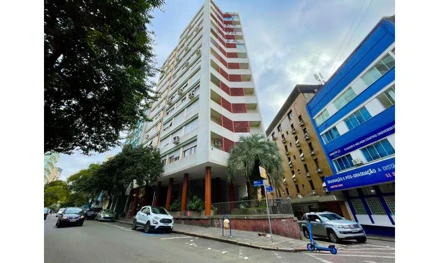 Apartamento em Porto Alegre, Centro Histórico, Rua Duque de Caxias, 1594- Ap. 401, RS. Área: 81m2