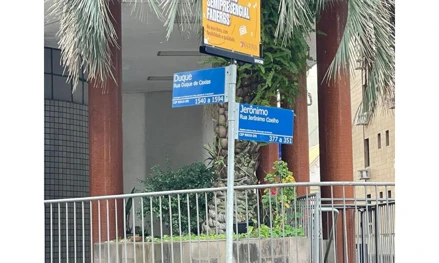 Apartamento em Porto Alegre, Centro Histórico, Rua Duque de Caxias, 1594- Ap. 401, RS. Área: 81m2 - imagem 0