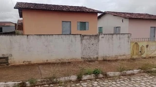 Imóvel 2047159 ['8555532281325'] - ['RUA DOMINGOS SAVIO TITO,N. 157 LT 01 QD F, PLANALTO - CEP: 59570-000, CEARA-MIRIM - RIO GRANDE DO NORTE'] [''] - ['Ceará-Mirim']/['RN'] - 1
