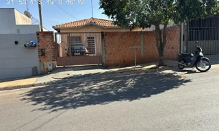 Imóvel 2437659 ['8555529624616'] - ['RUA ERCILIA BATISTA DE SOUZA,N. 120 LT 13 QD B, JARDIM BRASIL - CEP: 17187-030, IACANGA - SAO PAULO'] [''] - ['Iacanga']/['SP'] - 1