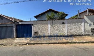 Imóvel 2894060 [''] - ['RUA VEREADOR NELSON PEREIRA VILELA N. 41, QD A ALCIDES MESQUITA CASA'] ['Jardim Boa Vista II'] - ['Três Pontas']/['MG'] - 1