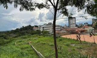 Imóvel 3045960 [''] - ['Avenida Sebastião Dayrell de Lima (antiga Avenida das Bandeiras), s/n°, em frente ao número 5 (Loja Maçônica Estrela Betinense), Parque Brasiléia'] ['Brasiléia'] - ['Betim']/['MG'] - 1