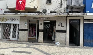Imóvel 2432560 ['1444403743306'] - ['RUA DOUTOR BASTOS,N. 16 LOJA 06, CENTRO - CEP: 23900-080, ANGRA DOS REIS - RIO DE JANEIRO'] ['Centro'] - ['Angra Dos Reis']/['RJ'] - 1