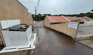 Imóvel 2656061 ['8555535972647'] - ['RUA RIO DE JANEIRO,N. 381 CS 27, ESTADOS - CEP: 83830-242, FAZENDA RIO GRANDE - PARANA'] ['Estados'] - ['Fazenda Rio Grande']/['PR'] - 1