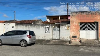 Imóvel 2480762 ['8444405404728'] - ['RUA IARA OLIVEIRA BITTENCOURT (ANTIGA RUA A24),N. 146 LT 31 QD 144, MARCOS FREIRE II - CEP: 49156-370, NOSSA SENHORA DO SOCORRO - SERGIPE'] ['Marcos Freire II'] - ['Nossa Senhora Do Socorro']/['SE'] - 1