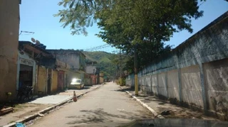 Imóvel 667162 ['1444401142666'] - ['RUA JULIO REIS,N. 130 QD 52 LT 130, BANGU - CEP: 21853-410, RIO DE JANEIRO - RIO DE JANEIRO'] ['Bangu'] - ['Rio De Janeiro']/['RJ'] - 1