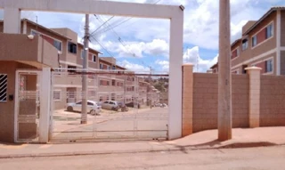 Imóvel 2668663 ['8787718367638'] - ['AVENIDA PERMITRAL,N. SN APTO. 202 BL C, , CONJUNTO HABITACIONAL CONCEICAO GOM - CEP: 72900-001, SANTO ANTONIO DO DESCOBERTO - GOIAS'] [''] - ['Santo Antônio Do Descoberto']/['GO'] - 1