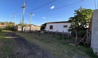 Imóvel 2482563 ['8444410433706'] - ['R TRAVESSA CRISTOVAO SOARES,N. 10, CENTRO - CEP: 64390-000, DEMERVAL LOBAO - PIAUI'] [''] - ['Demerval Lobão']/['PI'] - 1