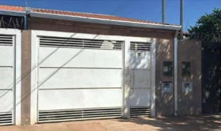 Foto de Casa em Leilão em Campo Grande / MS - 2959563