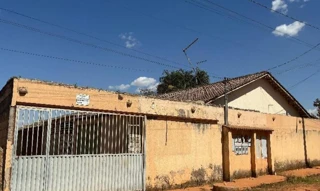 Imóvel 2991463 [''] - ['LT 19 QD 118 CS 4 CONDOMINIO RESIDENCIAL QUEIROZ, ESTRELA DALVA III, CIDADE OCIDENTAL/GO'] ['Estrela Dalva III'] - ['Cidade Ocidental']/['GO'] - 1