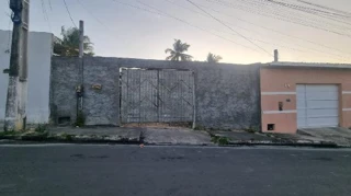 Imóvel 2537164 ['8555512380115'] - ['RUA DARCY RIBEIRO,N. 37 LT 20, MANGALO - CEP: 48001-860, ALAGOINHAS - BAHIA'] ['Jardim Petrolar'] - ['Alagoinhas']/['BA'] - 1