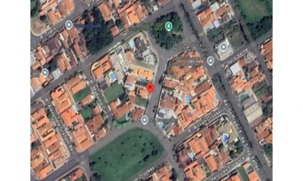 Casa em Araras, Jardim Universitário, Rua Ivan Petrovich Pavlov, 70, Quadra G, Lote 03, Jardim Universitário, Araras, SP, 13600-972, SP. Área: 336.59m2