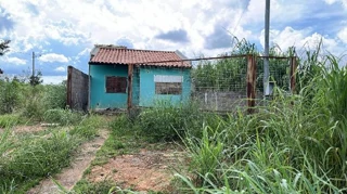 Imóvel 1804465 ['8444404738886'] - ['QUADRA 87 ( RUA 22),N. SN QD 87 LT 05 CS 01 RESIDENCIAL CAMPUS V, JARDIM BAMDEIRANTES - CEP: 72833-173, LUZIANIA - GOIAS'] [''] - ['Luziânia']/['GO'] - 1