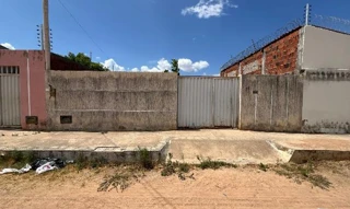 Imóvel 2714665 ['8444408892138'] - ['RUA ALTO DO RODRIGUES FUTEBOL CLUBE,N. 31 LT 03 QD 12, SANTA JULIA - CEP: 59640-472, MOSSORO - RIO GRANDE DO NORTE'] [''] - ['Mossoró']/['RN'] - 1