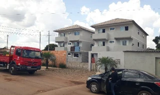Imóvel 2317966 ['8787716322882'] - ['RUA 05,N. SN APTO. 304 BL A, LT 25, QUADRA 23, PARQUE MARAJO - CEP: 72874-246, VALPARAISO DE GOIAS - GOIAS'] ['Parque Marajo'] - ['Valparaíso De Goiás']/['GO'] - 1