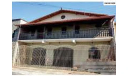 Casa em Conselheiro Lafaiete, Carijós, Rua Domingos Borges, nº 70, MG. Área: 258m2