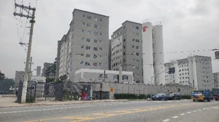 Imóvel 2902167 ['8787717256735'] - ['AVENIDA ADRIANO BERTOZZI,N. 850 APTO. 55 5 PAV BL 7 SUBC 3 HIS-2, VILA CARMOSINA - CEP: 08265-000, SAO PAULO - SAO PAULO'] ['Jardim Helian'] - ['São Paulo']/['SP'] - 1