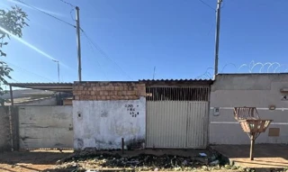 Imóvel 2567567 ['8444400173728'] - ['QUADRA 253,N. SN CS 02 LT 06 RUA 164, PARQUE ESTRELA DALVA IX - CEP: 72853-253, LUZIANIA - GOIAS'] ['Parque Estrela Dalva IX e X'] - ['Luziânia']/['GO'] - 1