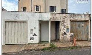 Imóvel 2641567 ['1444408555818'] - ['RUA VARSOVIA,N. 80 CS 01, JARDIM EUROPA - CEP: 38414-523, UBERLANDIA - MINAS GERAIS'] ['Jardim Europa'] - ['Uberlândia']/['MG'] - 1