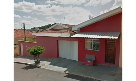 Casa em Águas da Prata, Centro, Rua Doutor Zeca Ferreira , 199 - Centro - Águas da Prata / SP, SP. Área: 213m2