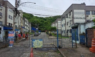 Imóvel 2046168 ['8444426263724'] - ['RUA OSVALDO ORICO,N. 63 APTO. 301 BL 01, BANGU - CEP: 21842-565, RIO DE JANEIRO - RIO DE JANEIRO'] ['Bangu'] - ['Rio De Janeiro']/['RJ'] - 1