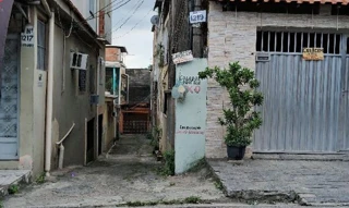 Imóvel 2152268 ['1444403016455'] - ['RUA ANTONIO PEREIRA MARTINS,N. 1219 LT 01 CS 01 - RUA DE VILA, NOSSA SENHORA DE FATIMA - CEP: 26521-230, NILOPOLIS - RIO DE JANEIRO'] ['Chatuba'] - ['Nilópolis']/['RJ'] - 1