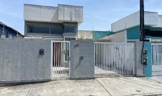 Imóvel 2551568 ['1444406188770'] - ['RUA JOÃO PAULO II (ANTIGA RUA 19),N. 318 LT 26-B QD 41, SERRA GRANDE - CEP: 24300-000, NITEROI - RIO DE JANEIRO'] ['Serra Grande'] - ['Niterói']/['RJ'] - 1