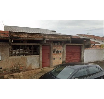Casa em Avaré, Conjunto Habitacional Padre Emílio Immos, Rua Demétrio Aurani, 131, SP. Área: 190m2