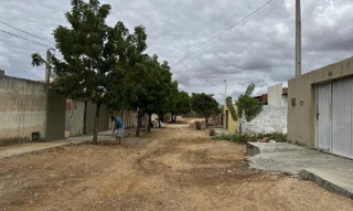 Imóvel 2532769 ['8444406400181'] - ['RUA PALMIRA FREIRE DE CARVALHO,N. 50, CENTRO - CEP: 59685-000, TRIUNFO POTIGUAR - RIO GRANDE DO NORTE'] [''] - ['Triunfo Potiguar']/['RN'] - 1