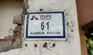 Imóvel 2568569 [''] - ['Quadra 7, Lote 233, ARACARI, ALAMEDA, nº 61'] ['Vila A'] - ['Foz Do Iguaçu']/['PR'] - 1