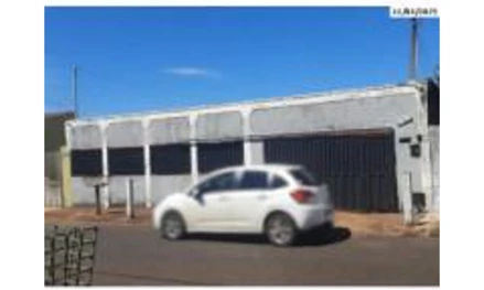 Casa em Itumbiara, Afonso Pena, Rua Caiapós, nº. 435, GO. Área: 200m2