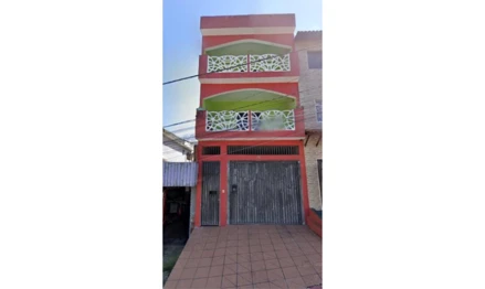 Casa em Mauá, Jardim Hélida, Rua Ronaldo Luiz Alencar, 75, SP. Área: 125m2