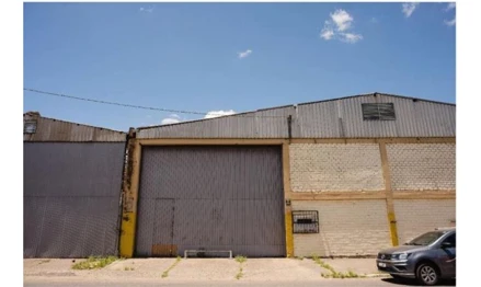 Prédio em Canoas, Rio Branco, Rua General Câmara, 176 e 110, RS. Área: 889.35m2 - imagem 0
