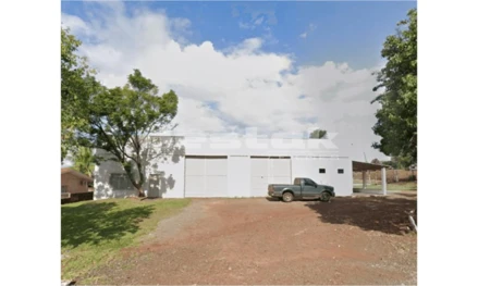 Terreno em Realeza, Centro, Avenida Bruno Zuttion, Lotes 8 e 9 da Quadra 211, Centro, PR. Área: 300m2 - imagem 0