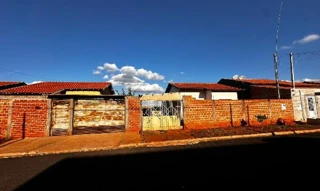 Imóvel 2591370 ['8444423234065'] - ['RUA FRANCISCO BERNANRDO,N. 193 LT 04 QD 11, LOT BELA SUIÇA - CEP: 86630-000, CENTENARIO DO SUL - PARANA'] [''] - ['Centenário Do Sul']/['PR'] - 1