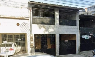 Imóvel 3056170 [''] - ['Avenida Zualdo Paganini, S/N, Lote J, Quadra 20, Centro, Piacatu, SP, 16230-000 Condições para pagamento: à vista 100% do pagamento na emissão do CCV (Contrato de Compra e Venda) Considerações: Sobre o valor arrematado considerar + 7.0 % de comissão do leilão e + 1.0 % de taxa de serviços Pagimovel® a serem pagos pelos compradores. Exibir mais Descrição Lote, Centro, Desocupado, 150.00 M² de área de terreno, 150.00 M² de área útil, 150.00 M² de área total. Matrícula nº 10