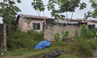 Imóvel 2710671 ['8787710568600'] - ['RUA LAGO DO PATO,N. 21 ESTRADA CARLOS BRAGA - KM 08 LT 21 QD 31, KM 08 - CEP: 69415-000, IRANDUBA - AMAZONAS'] [''] - ['Iranduba']/['AM'] - 1