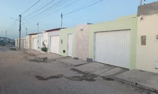 Imóvel 2554071 ['8444424427797'] - ['RUA G,N. 110 LT 25 QD K - LOT MORADA DOS SONHOS, AÇUDE NOVO - CEP: 46880-000, ITABERABA - BAHIA'] [''] - ['Itaberaba']/['BA'] - 1