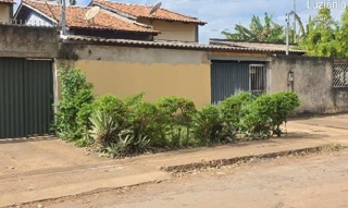 Imóvel 2413071 ['8555509010825'] - ['RUA PLINIO SALGADO,N. SN CS04, LT9, QD 208, PARQUE ESTRELA DALVA III - CEP: 72831-050, LUZIANIA - GOIAS'] ['Parque Estrela Dalva III'] - ['Luziânia']/['GO'] - 1