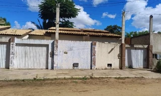 Imóvel 2481172 ['8444422058468'] - ['AV MARGARIDA CUNHA,N. 400 CS 02, LAGOA DAS FLORES - CEP: 45000-000, VITORIA DA CONQUISTA - BAHIA'] ['Lagoa das Flores'] - ['Vitória Da Conquista']/['BA'] - 1