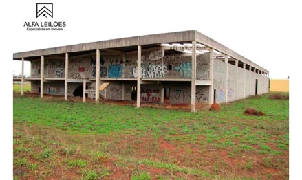 Galpão em Tatuí, Barro Preto, Rua Sylvio Zaganollo, Lotes 01, 02, 03, 04, 05, 16, 17, 18, 19 e 20 da Quadra 14, SP. Área: 3916.42m2 - imagem 0
