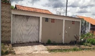 Imóvel 2395273 ['8444402566972'] - ['QUADRA 76 LOTE 14 RUA 38,N. S/N RUA 38, JARDIM DA BARRAGEM IV - CEP: 72920-439, AGUAS LINDAS DE GOIAS - GOIAS'] [''] - ['Águas Lindas De Goiás']/['GO'] - 1