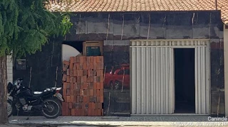 Imóvel 2666373 ['8074600002869'] - ['AVLUCIANO MAGALHÃES,N. 1731, SANTA LUZIA - CEP: 62700-000, CANINDE - CEARA'] ['Santa Luzia'] - ['Canindé']/['CE'] - 1